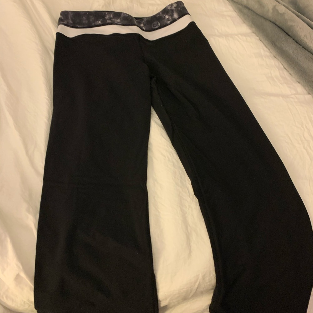 Black lululemon pants